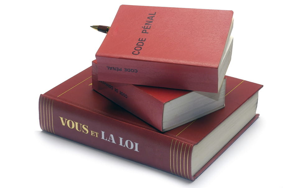 Inscrire le terme FEMINICIDE dans le code pénal, vrai ou faux débat ?