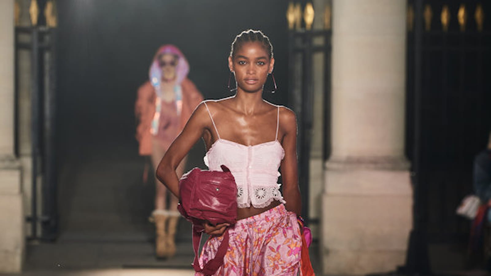 Look 10