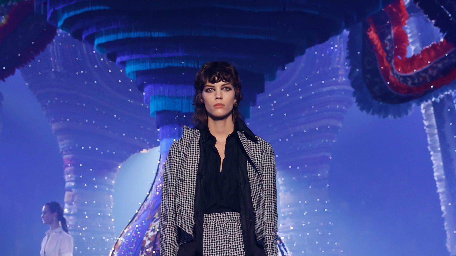 Look 6