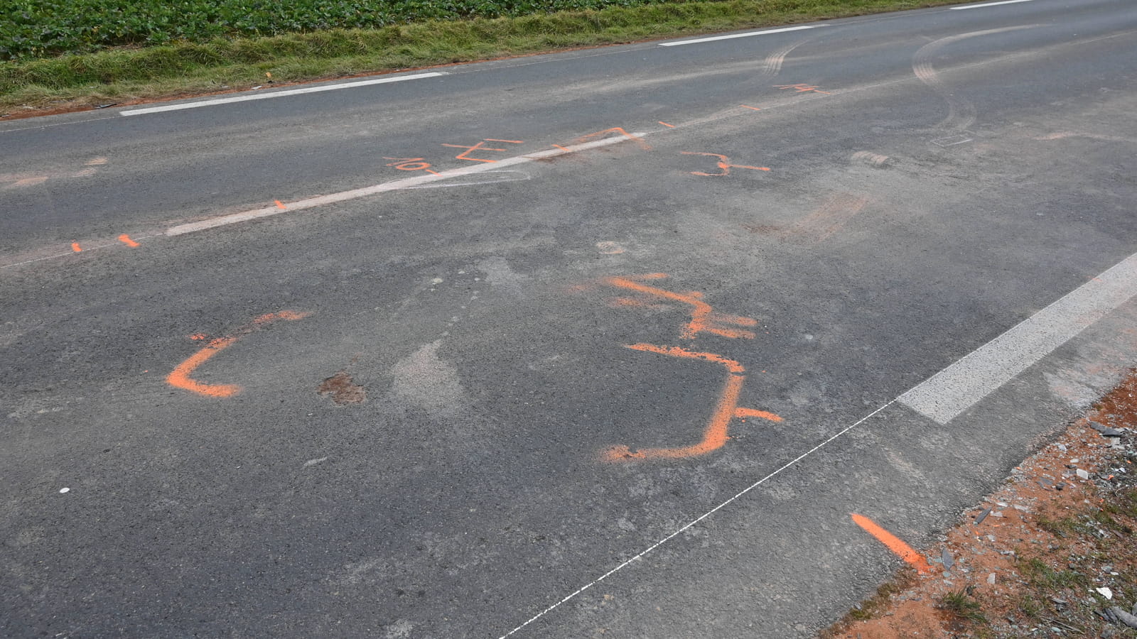 Traces de pneus