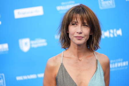 sophie-marceau-coupe-au-carre