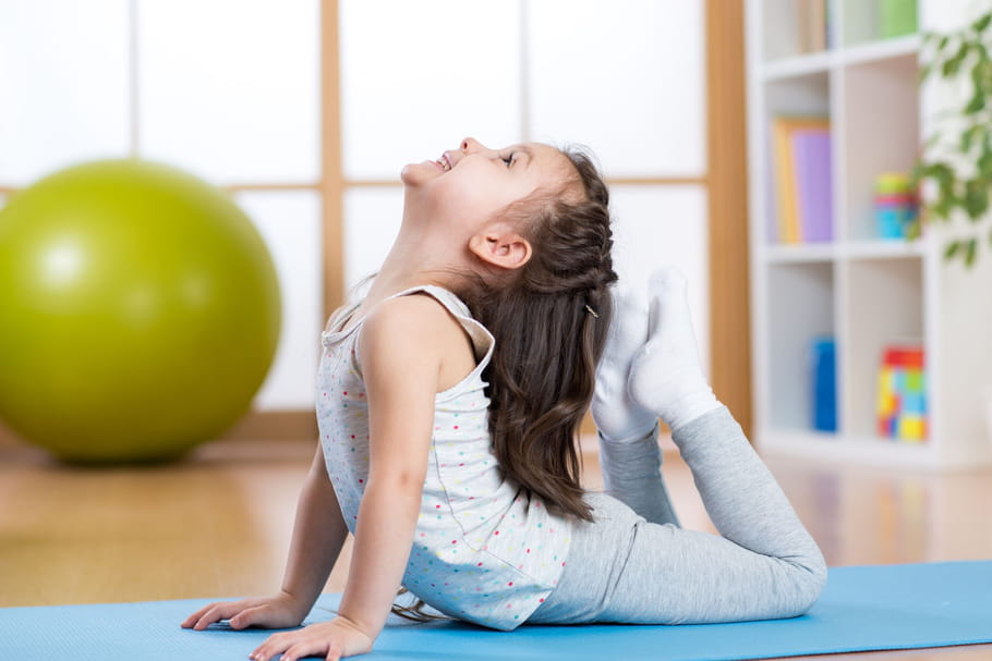 Le yoga pour enfants, une activité ludique et relaxante