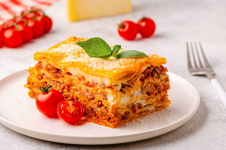 Recettes italiennes : p&acirc;te &agrave; pizza, carbonara, lasagnes, meringue...