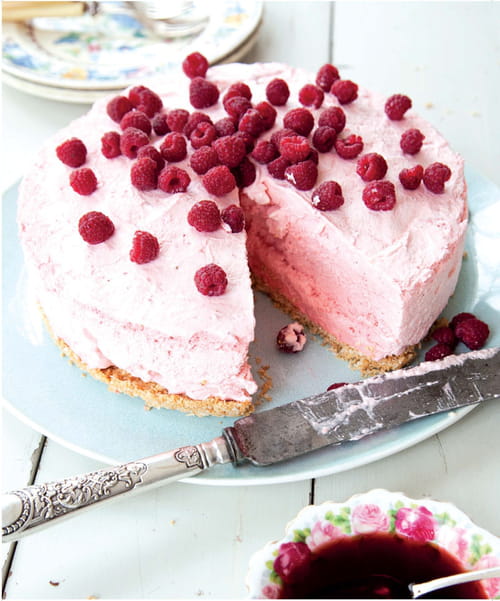 Gâteau mousseux aux fruits rouges