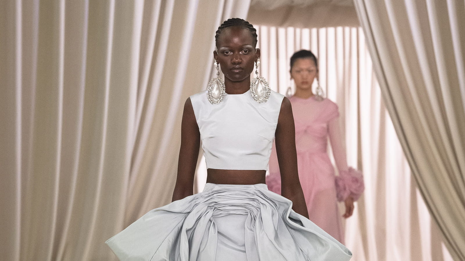 Look 4