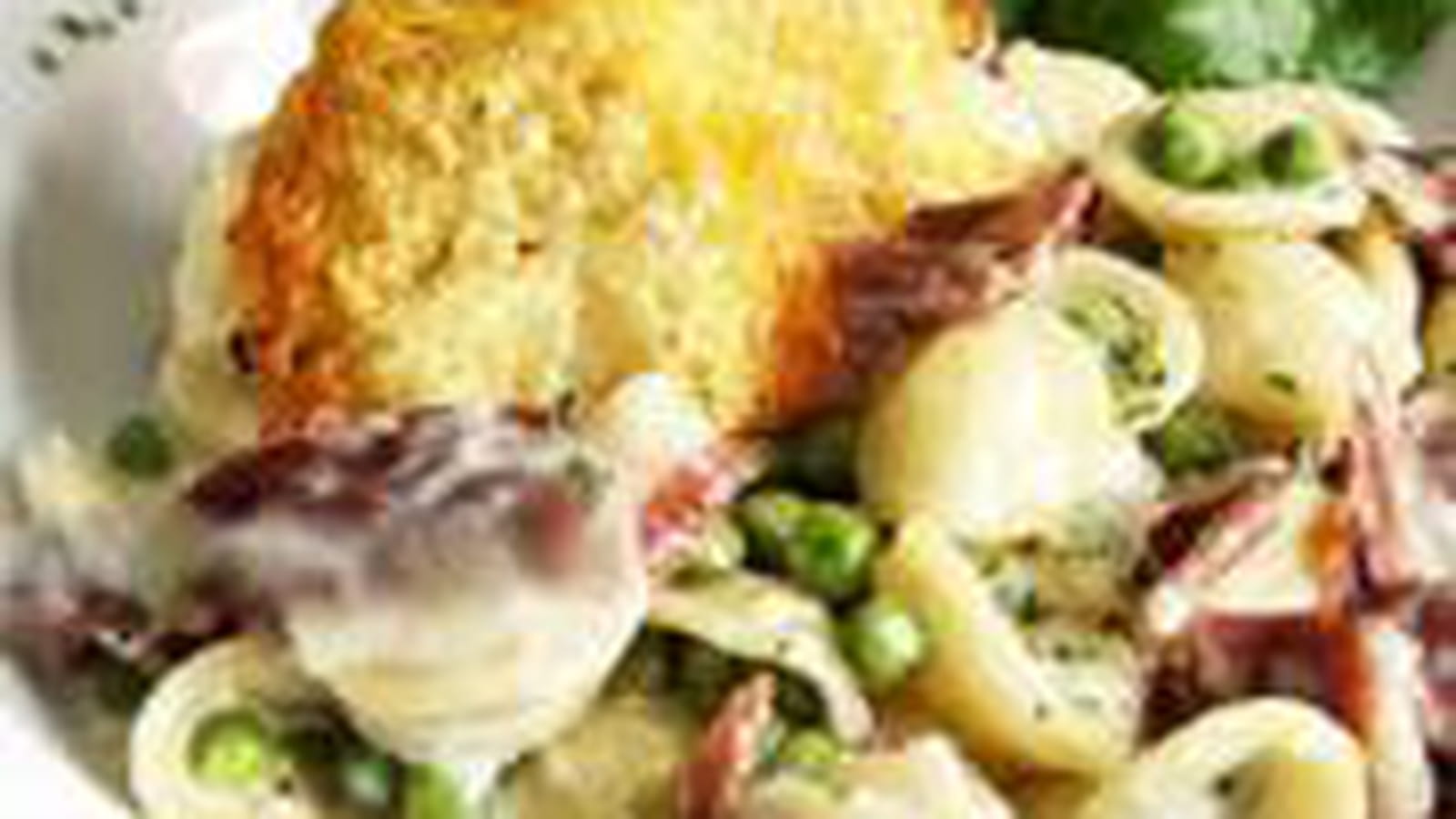 Orecchiette aux petits pois, jambon et chèvre