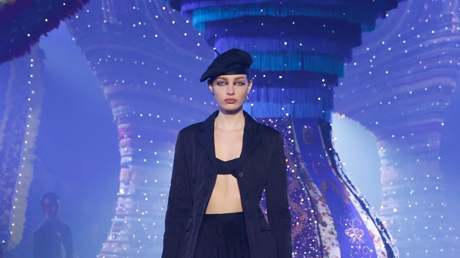 Look 9
