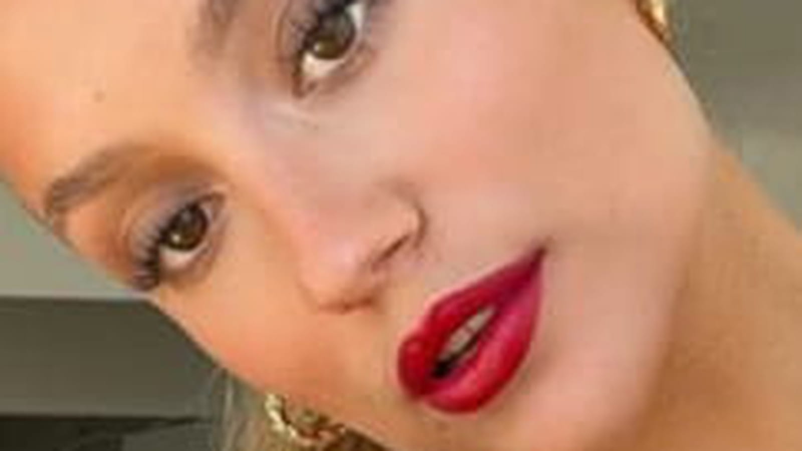 @chloebbbb