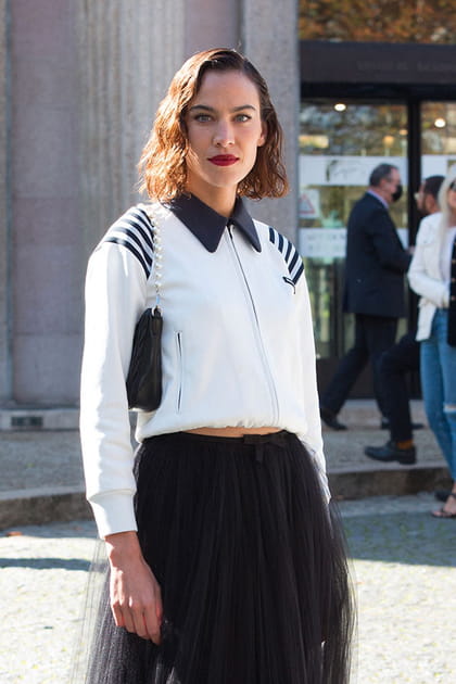 Alexa Chung au d&eacute;fil&eacute; Miu Miu