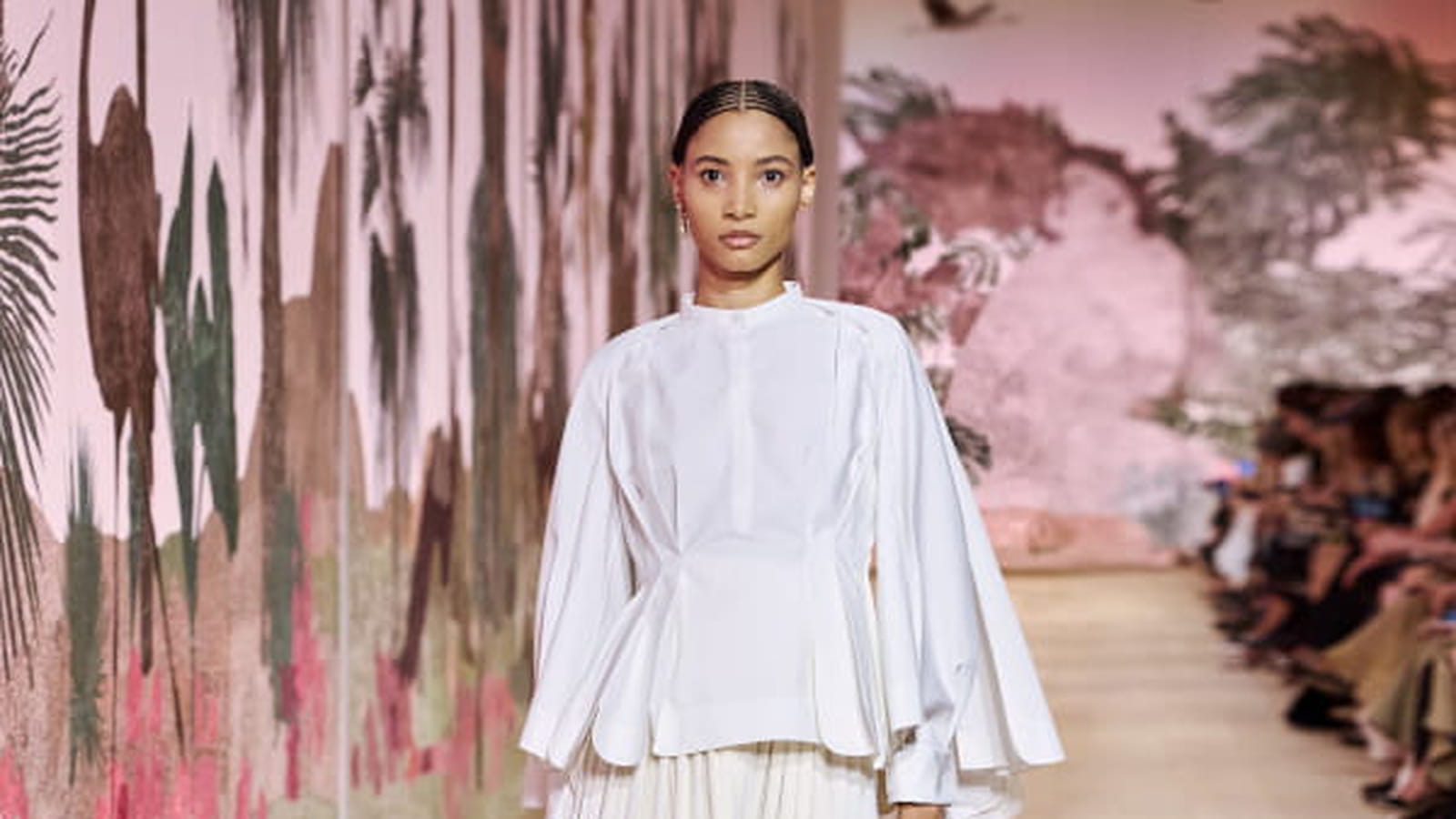 Look 11