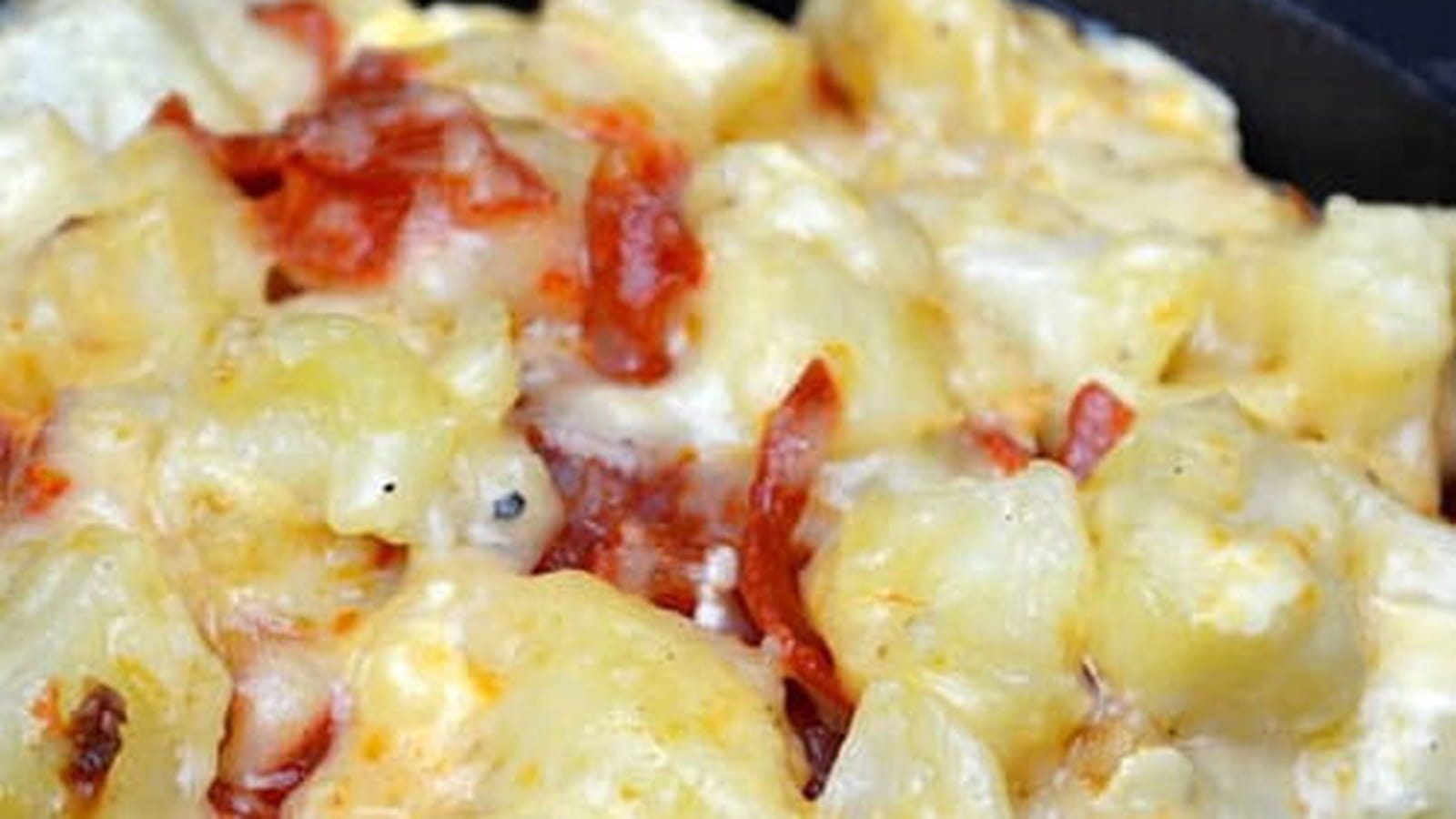 Reblochonnade pommes de terre, reblochon, ail et chorizo