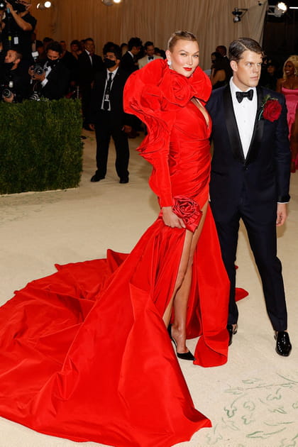 Karlie Kloss en Carolina Herrera et  Wes Gordon