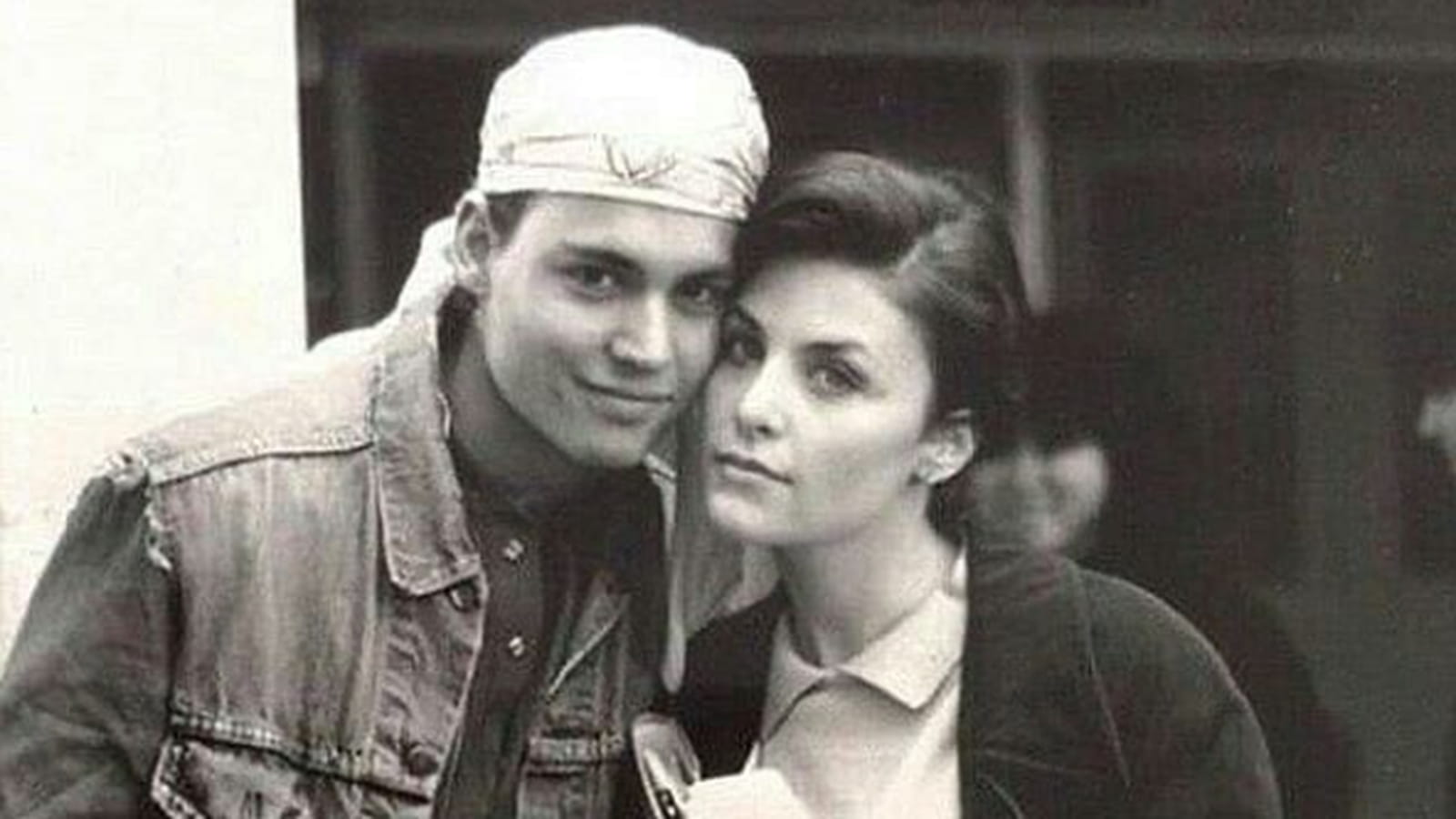 Johnny Depp et Sherilyn Fenn sur le tournage de 21 Jump Street en 1987