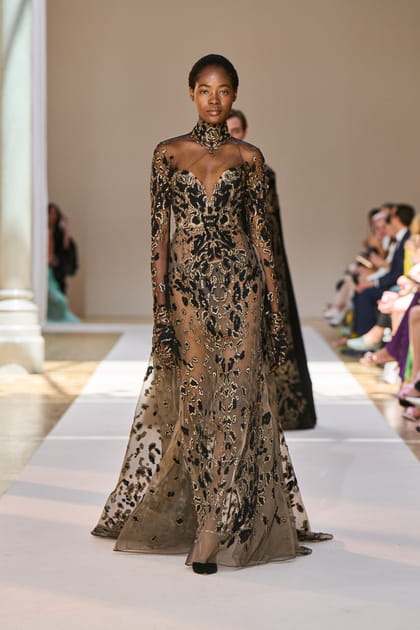 Look 55&nbsp;du d&eacute;fil&eacute; Elie Saab