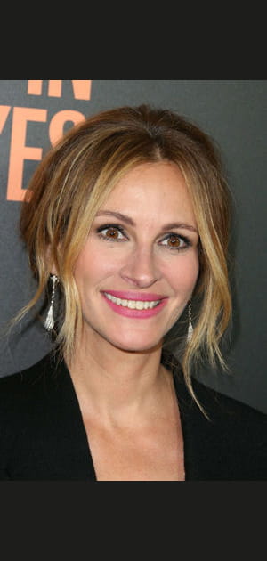 Le chignon &agrave; coque de Julia Roberts