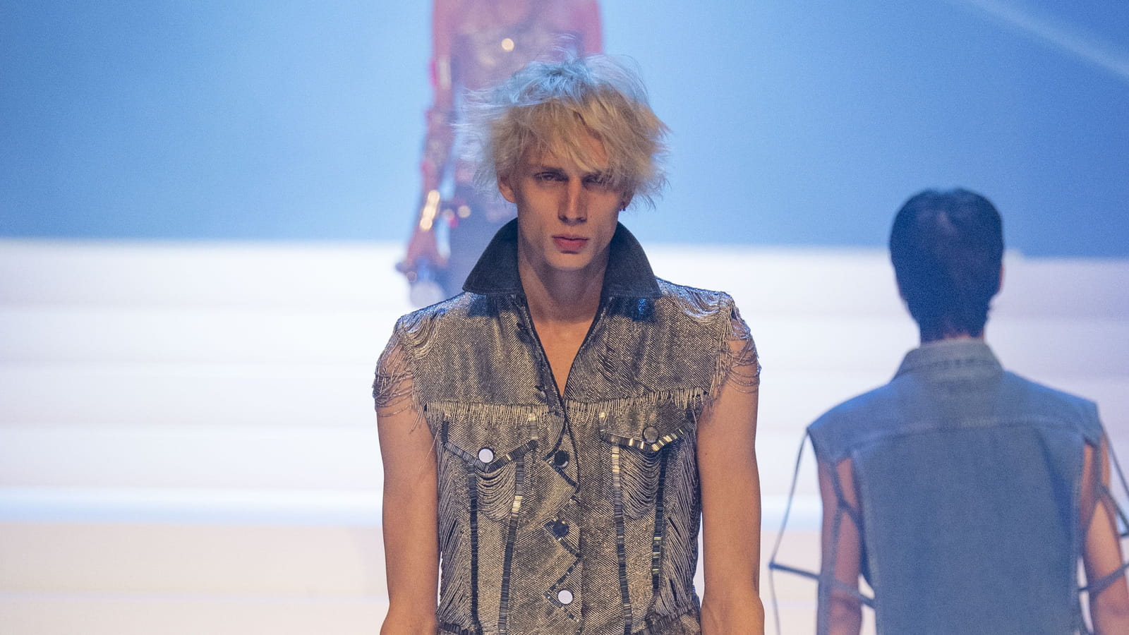 Look 49