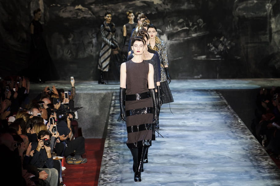 Défilé Marc Jacobs prêt-à-porter automne-hiver 2015-2016 : sombreur rétro