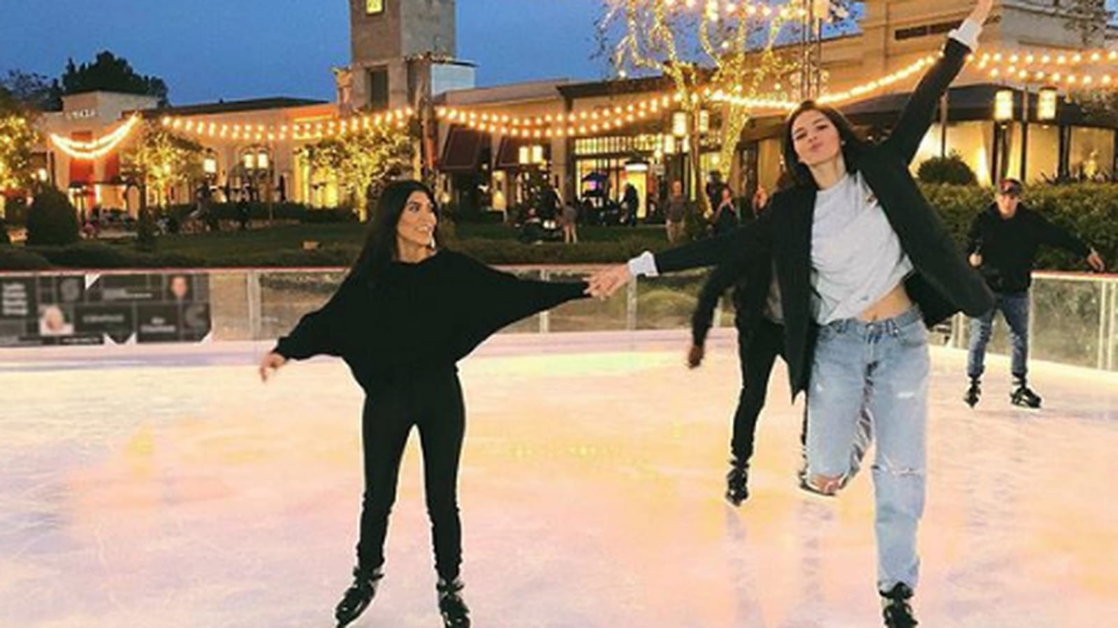 Kourtney Kardashian et Kendall Jenner 
