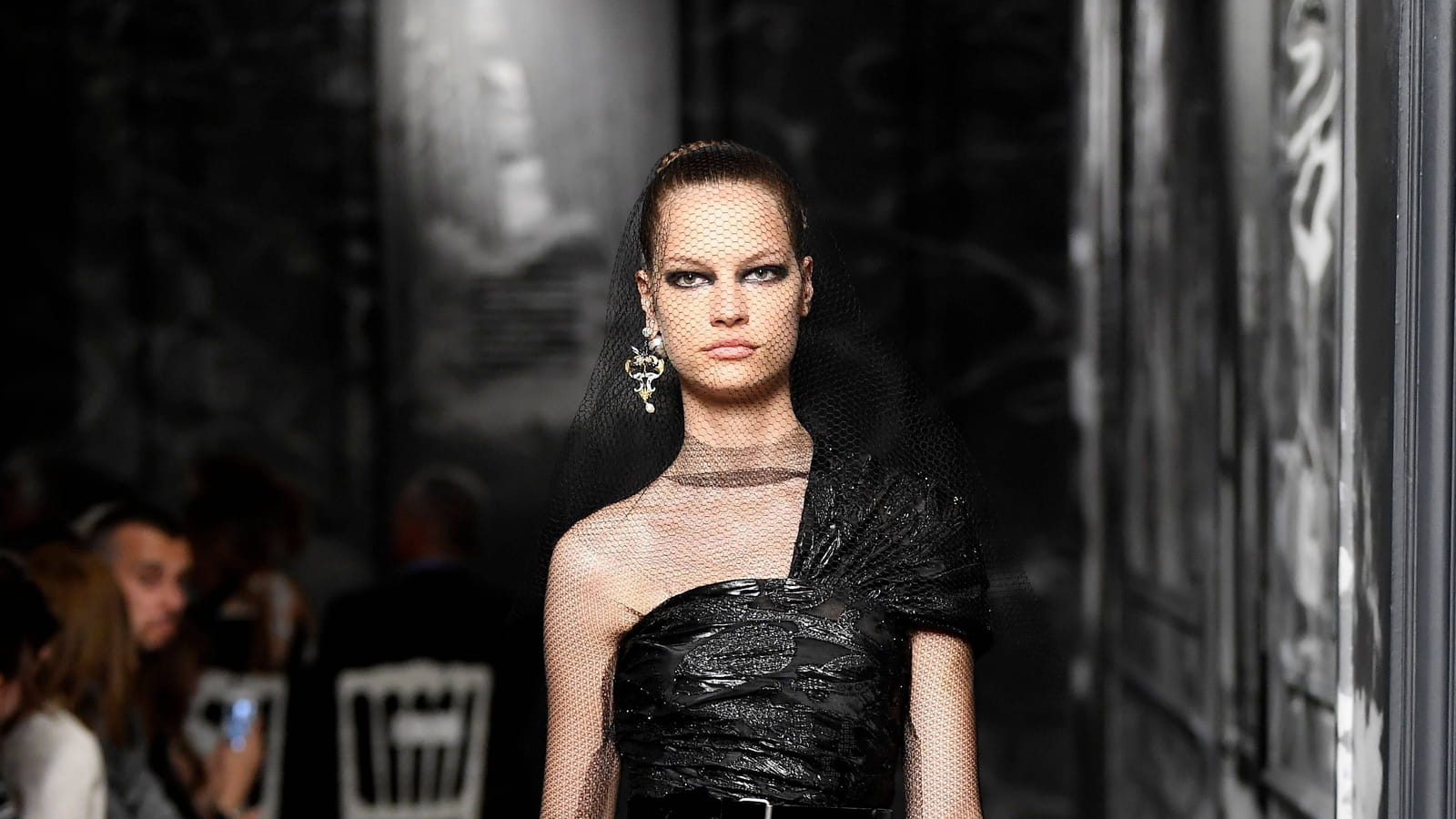 Look 48
