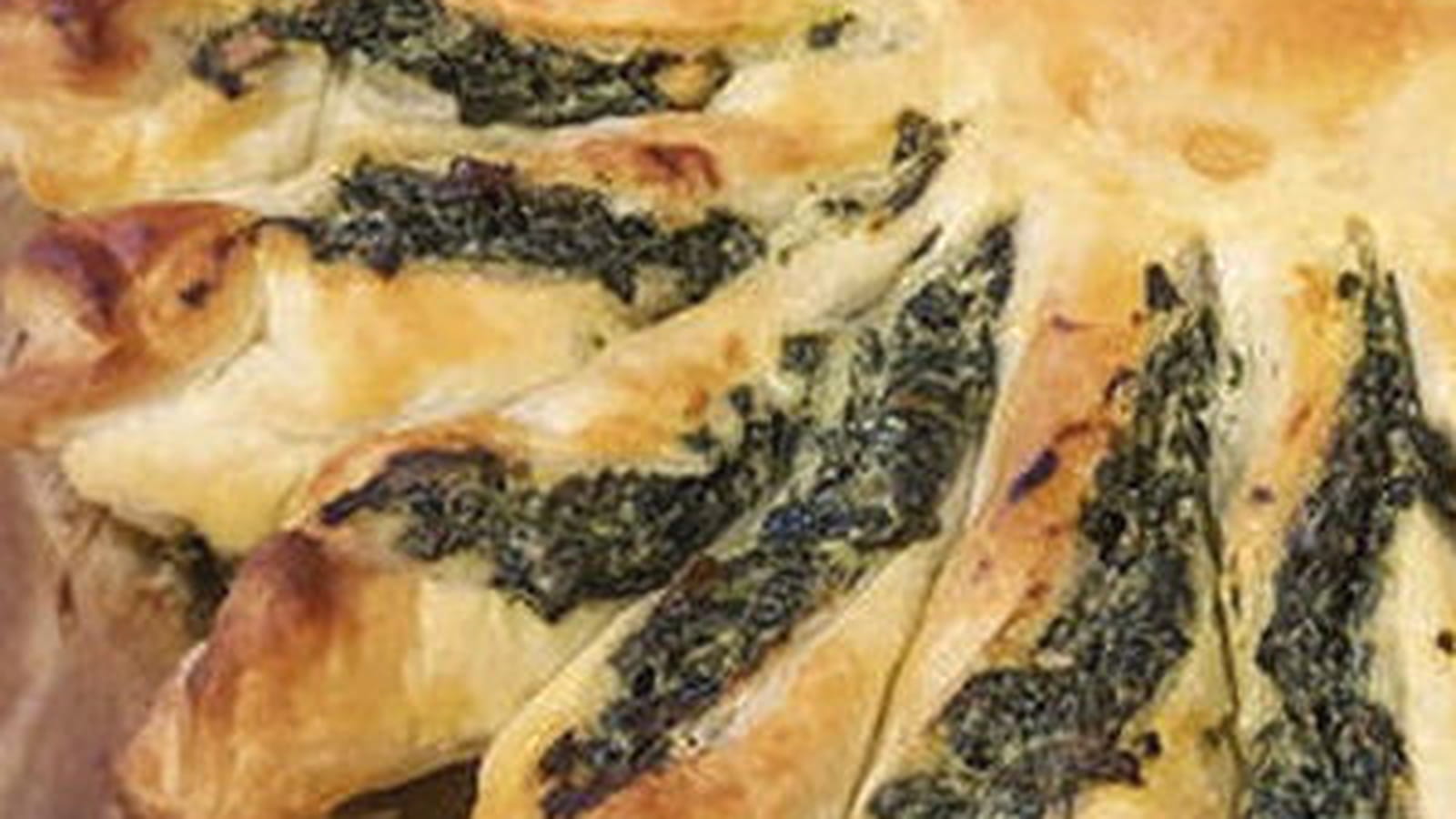 Tarte soleil épinards frais, st moret, pignons de pain