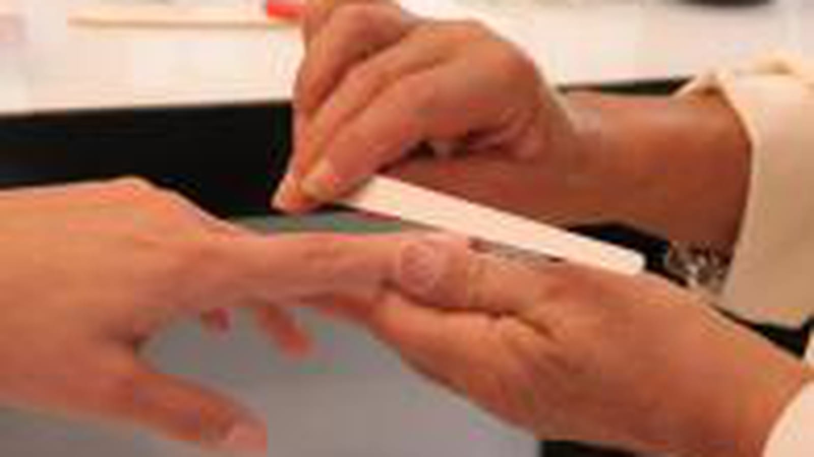 Le limage des ongles