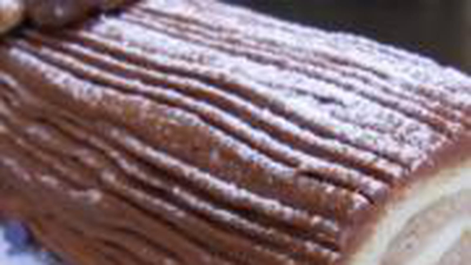 Bûche chocolat et crème aux marrons