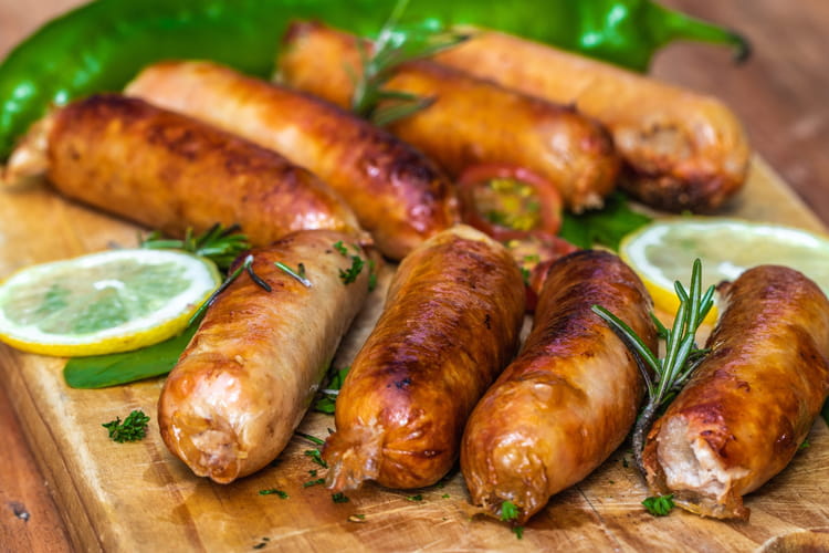 Recettes &agrave; la saucisse : rougail, lentilles, au chou...