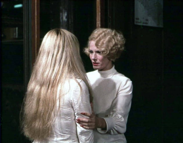 Delphine Seyrig avec Danielle Ouimet