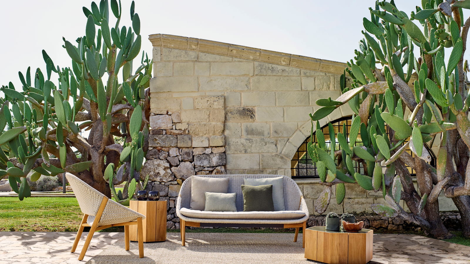 Salon de jardin tissé à la main