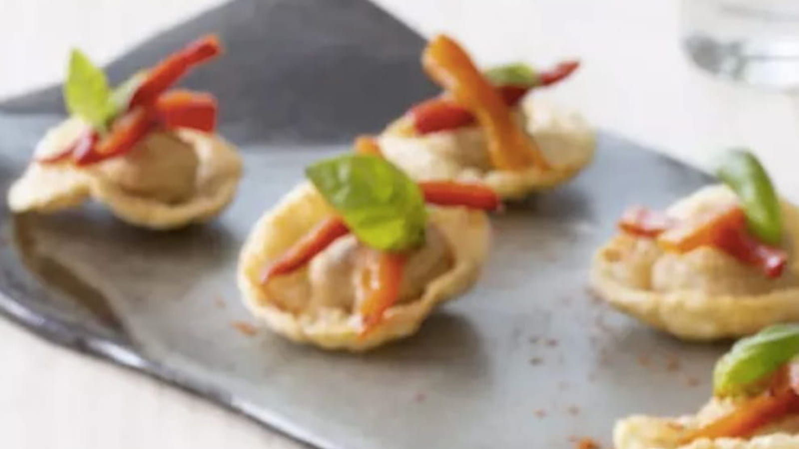 Toast houmous aux poivrons