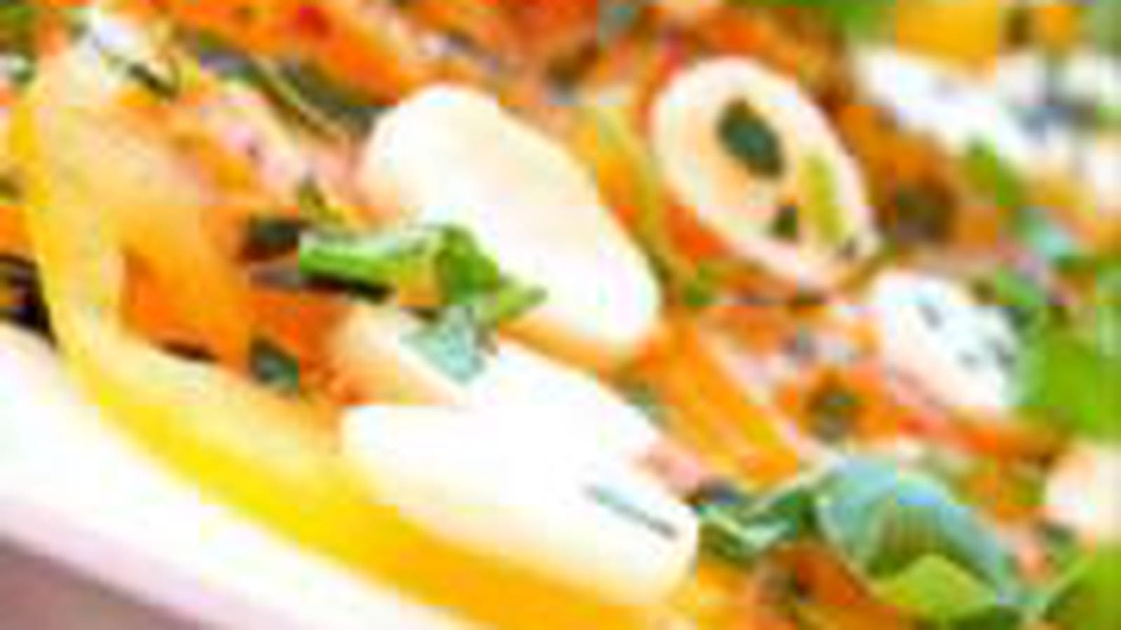 Carpaccio de tomate ananas