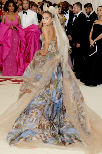 Ariana Grande en Vera Wang&nbsp;