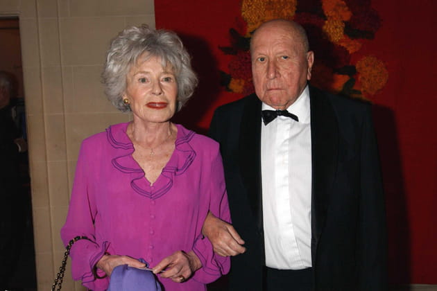 Claude Sarraute posait avec son mari Jean-François Revel, en 2003