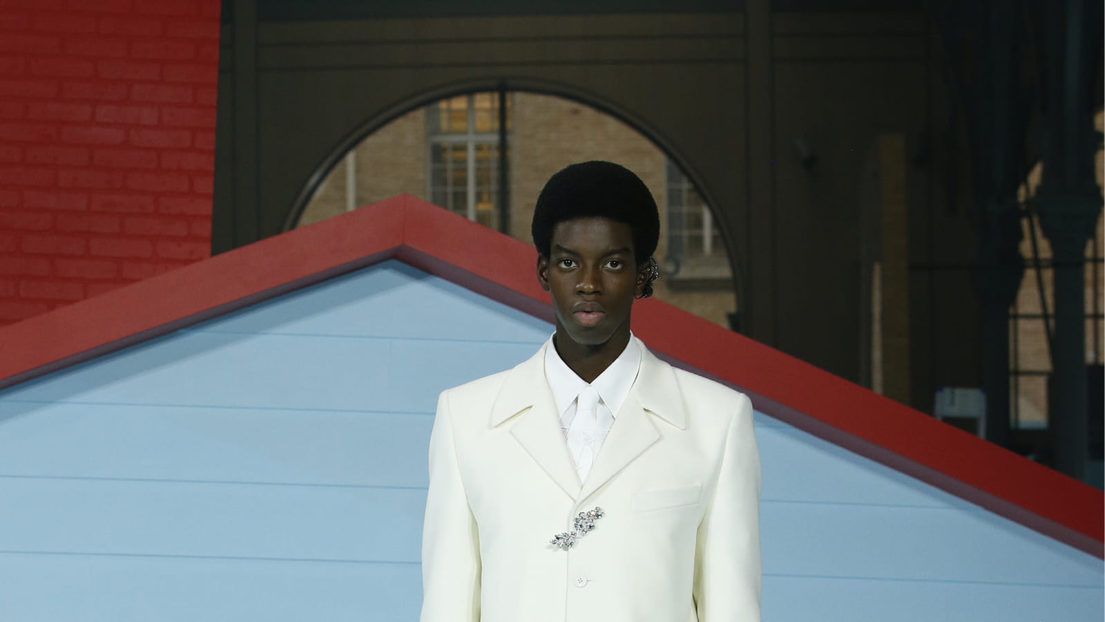 Look 64