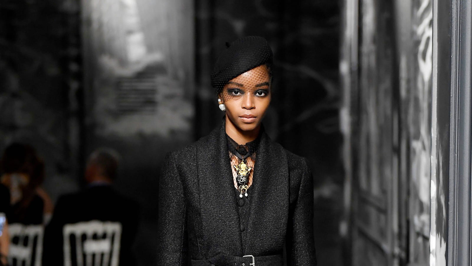 Look 5