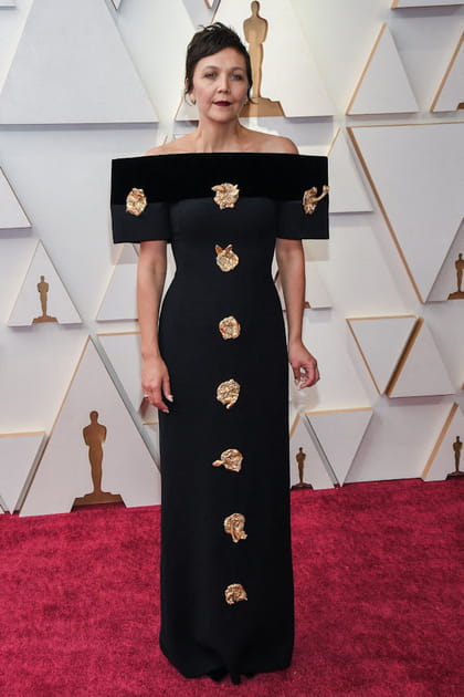 Maggie Gyllenhaal en robe Schiaparelli