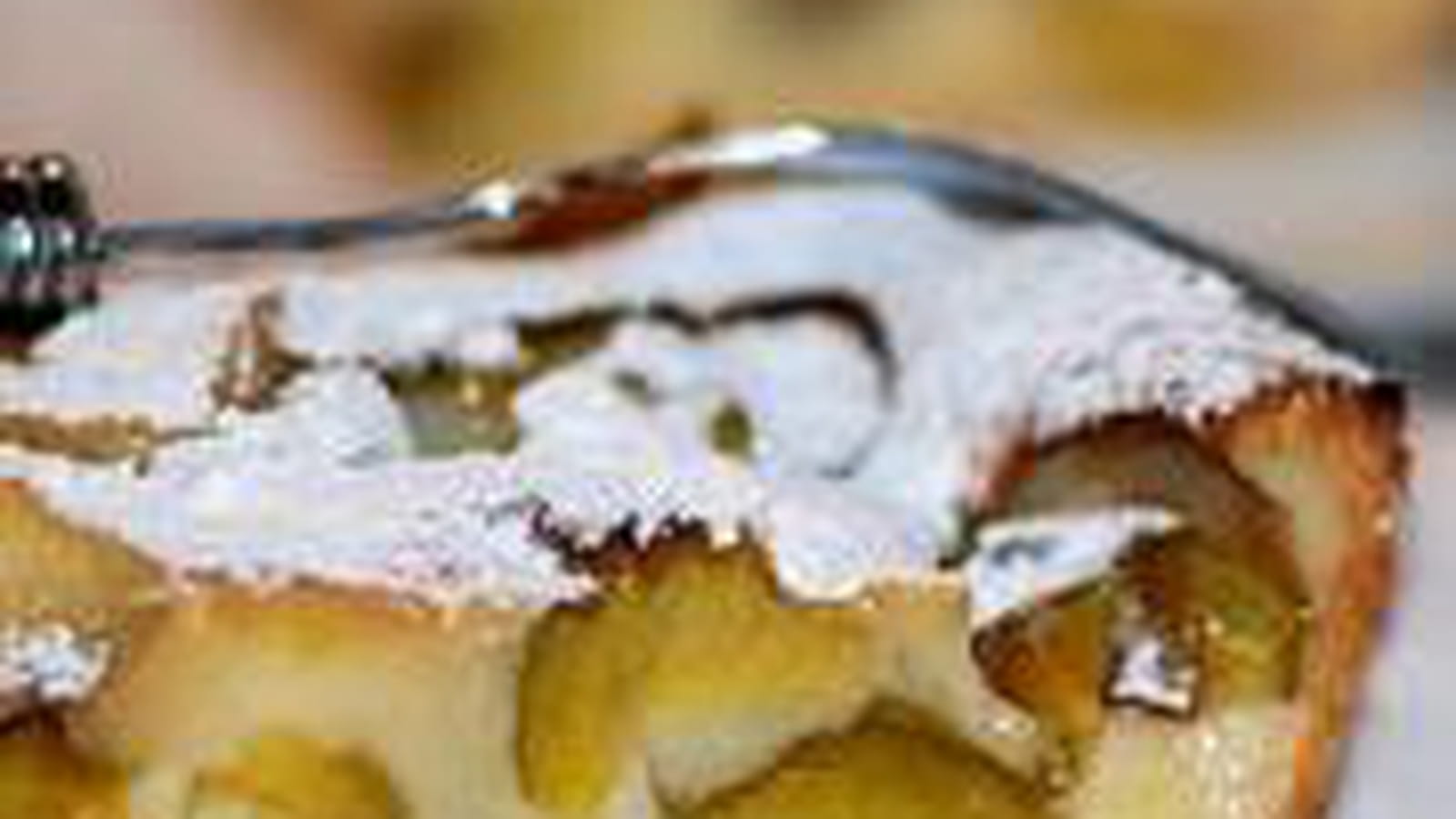 Clafoutis reines claudes et miel