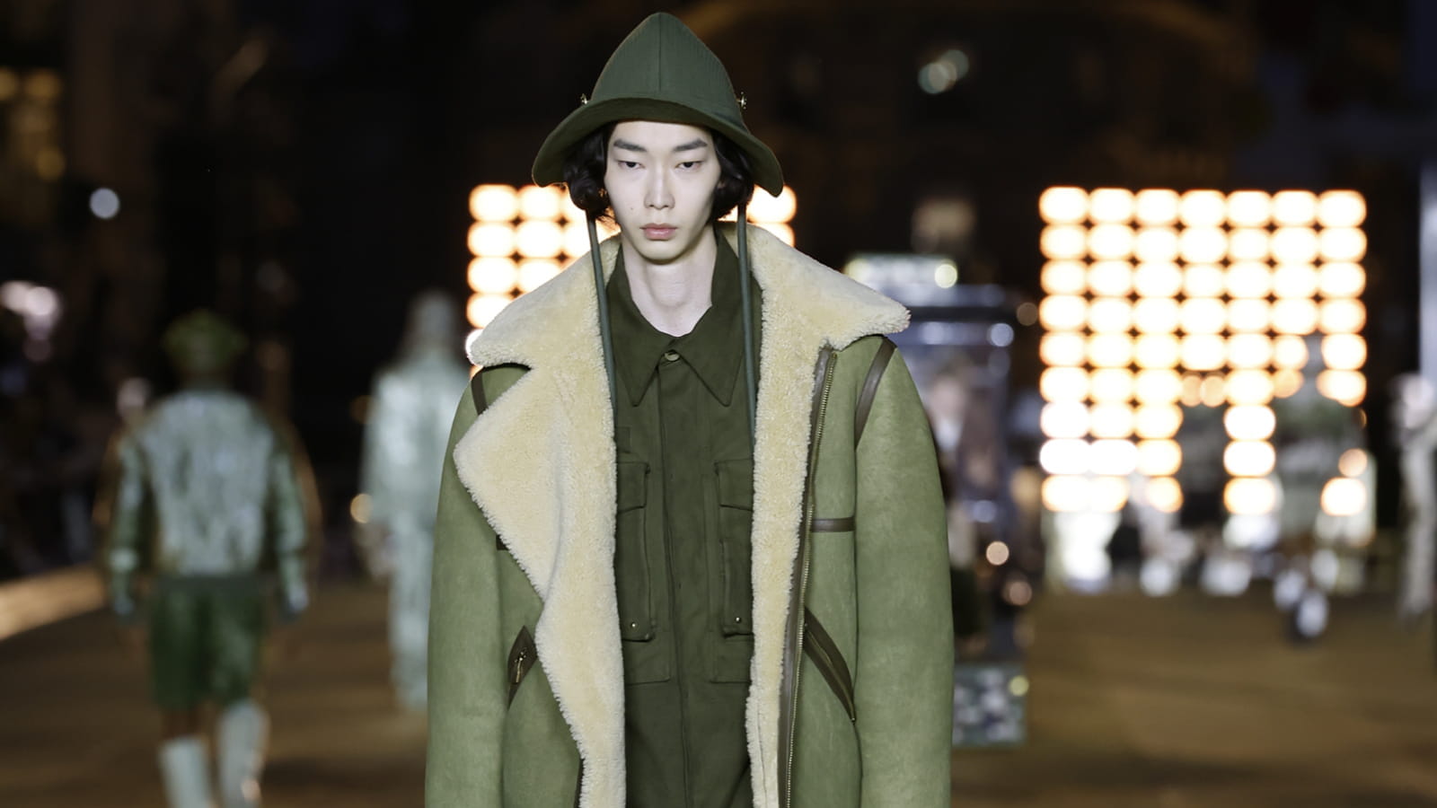 Look 20