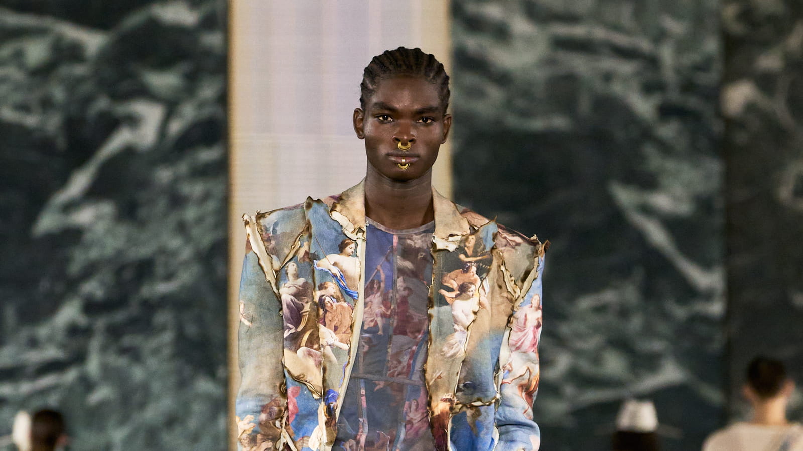 Look 38