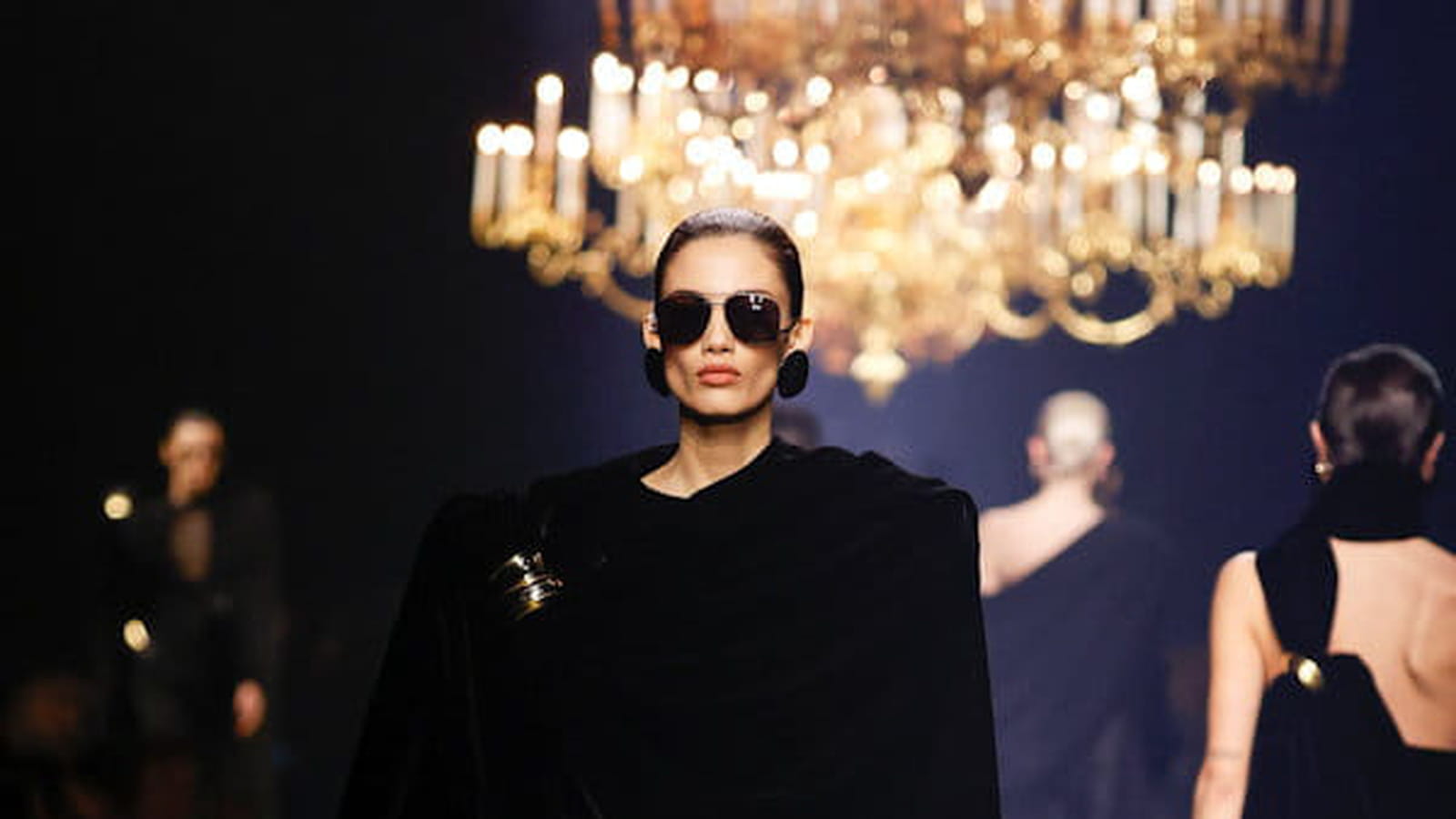 Look 48