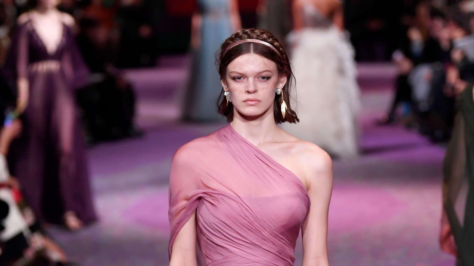 Look 70