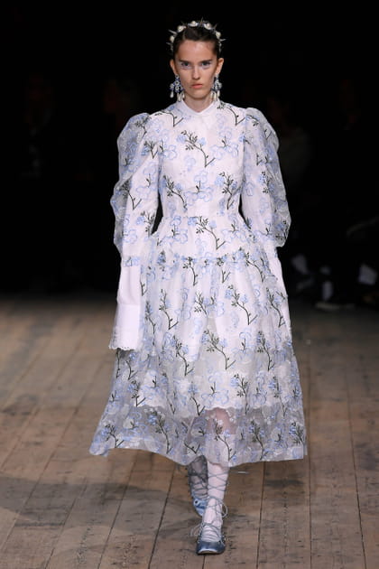 D&eacute;fil&eacute; Simone Rocha printemps-&eacute;t&eacute; 2020