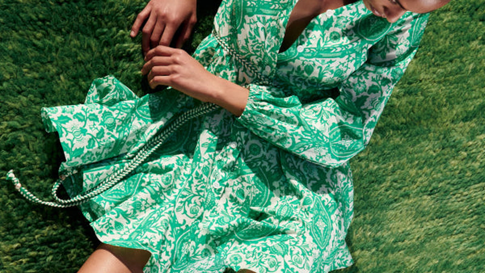 50 robes Zara à shopper pour  le printemps-été 2022