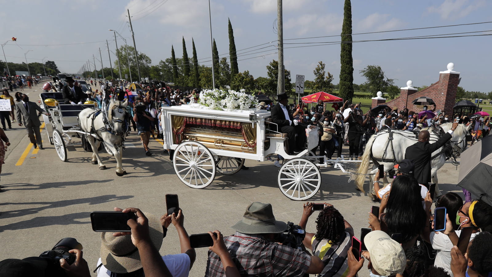 George Floyd transporté au cimetière de Pearland