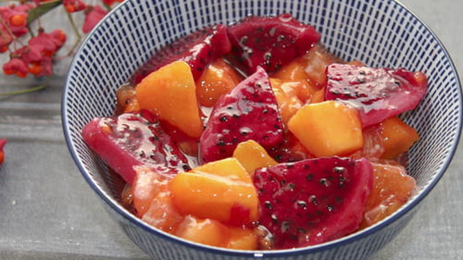 Salade de fruits à la mangue et au pitaya