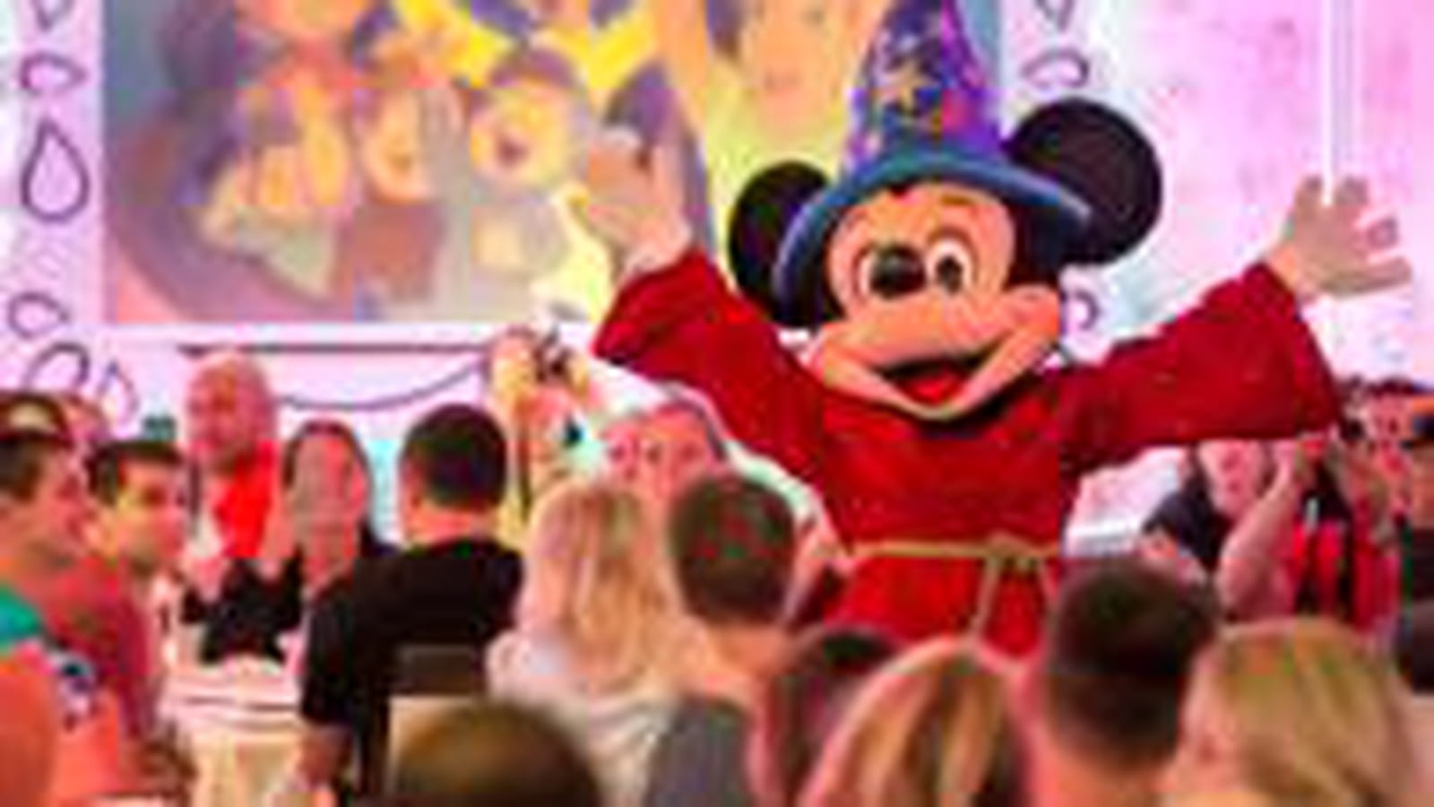 Immersion dans les restaurants du bâteau Disney Magic