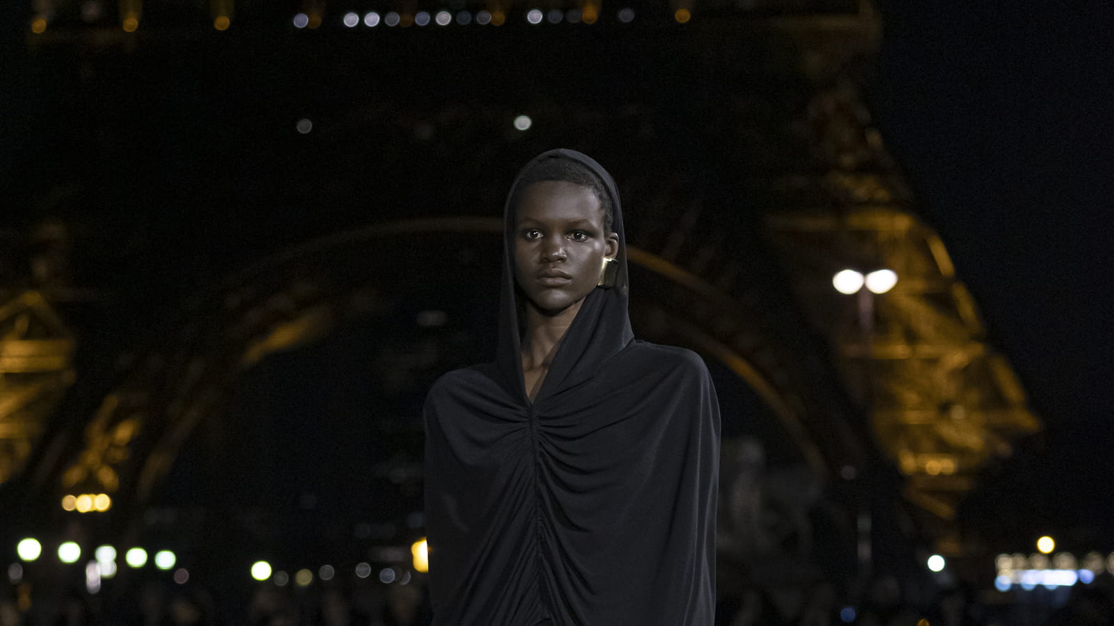 Look 37