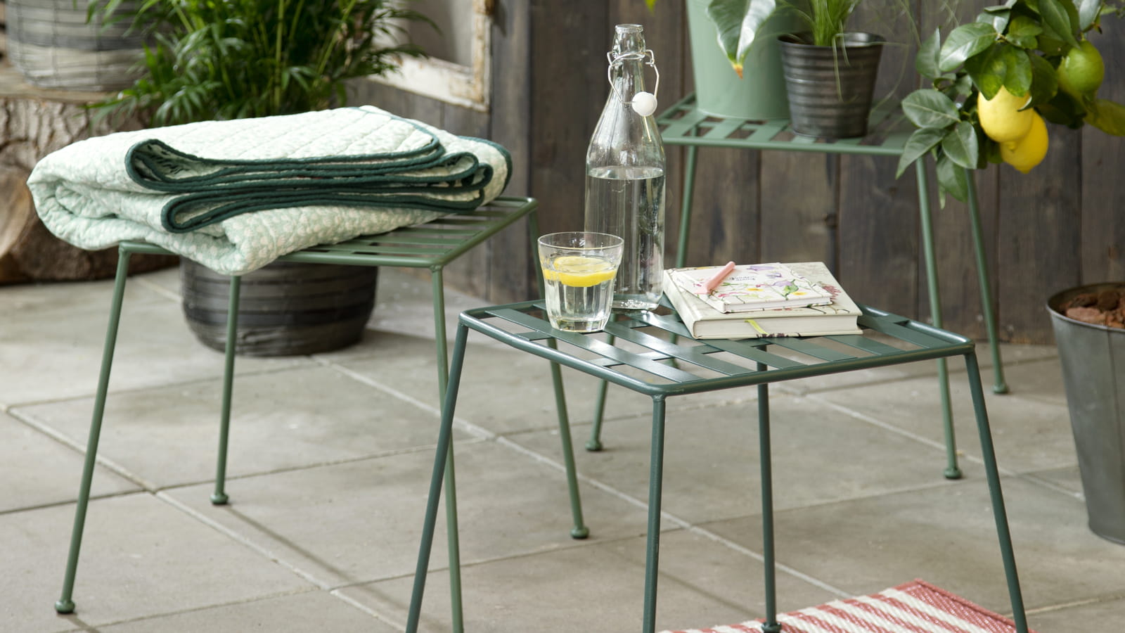 Table de jardin