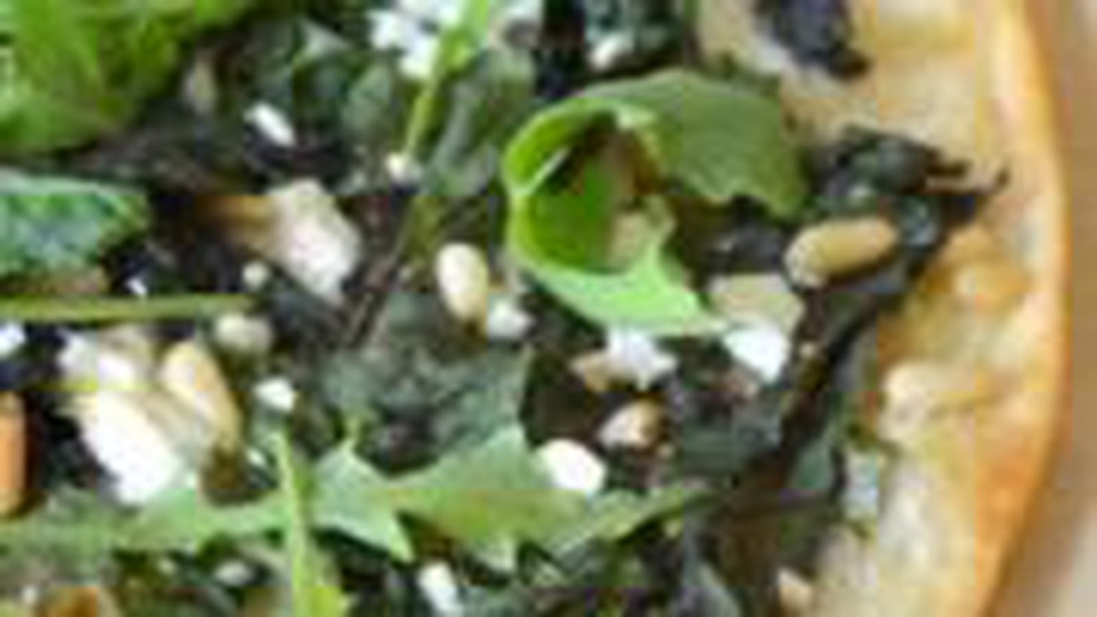 Tarte feuilles de betterave roquette