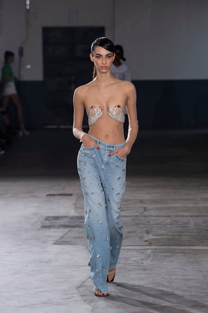 D&eacute;fil&eacute; Vivetta printemps-&eacute;t&eacute; 2023